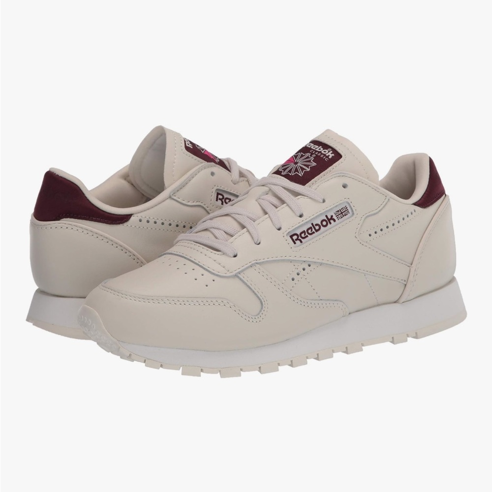 Reebok women’s class is leather sneaker in alabaster/maroon/chalk size 6